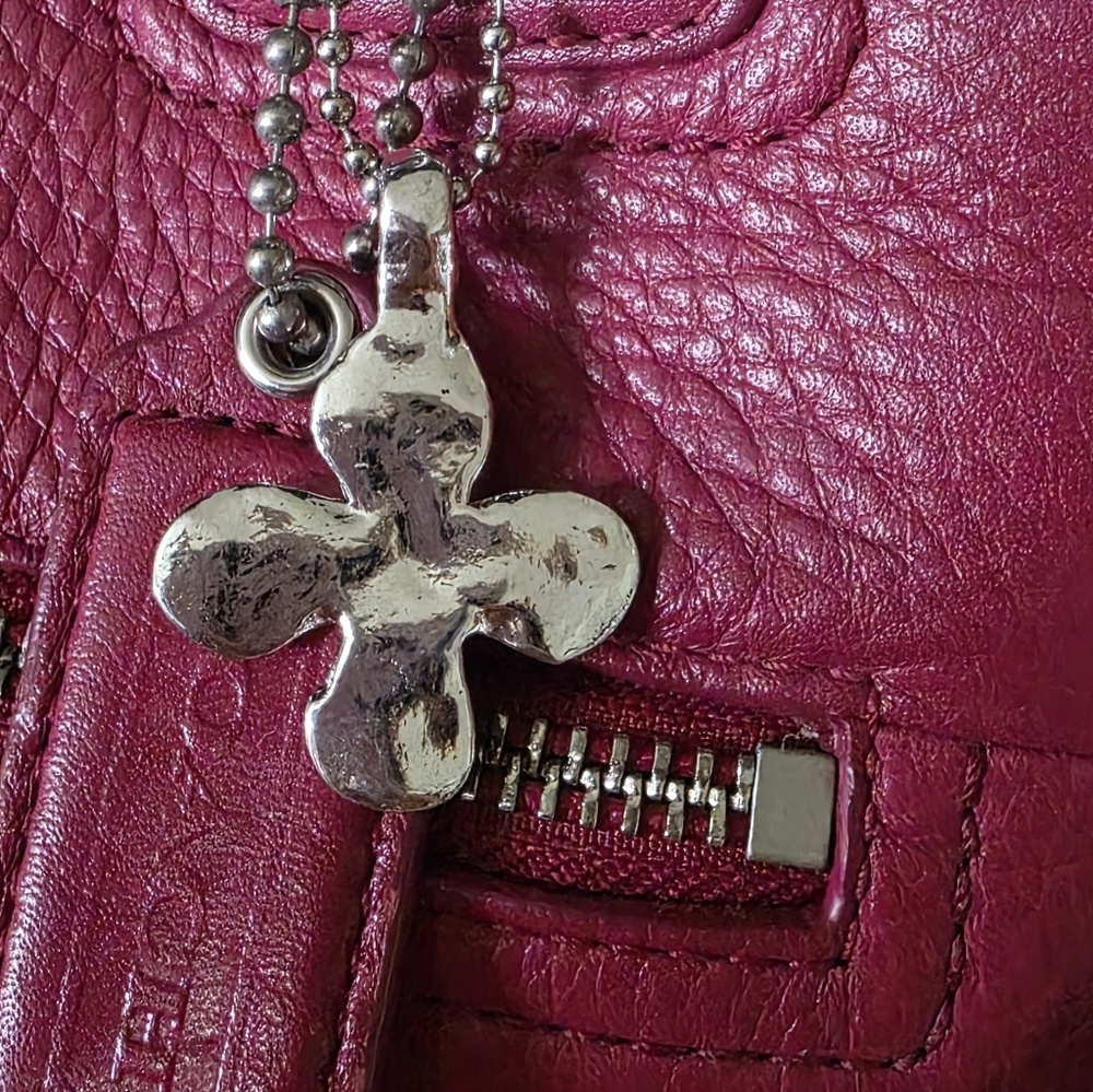 CROSS Silver Bag Charm - Picture 5 of 5